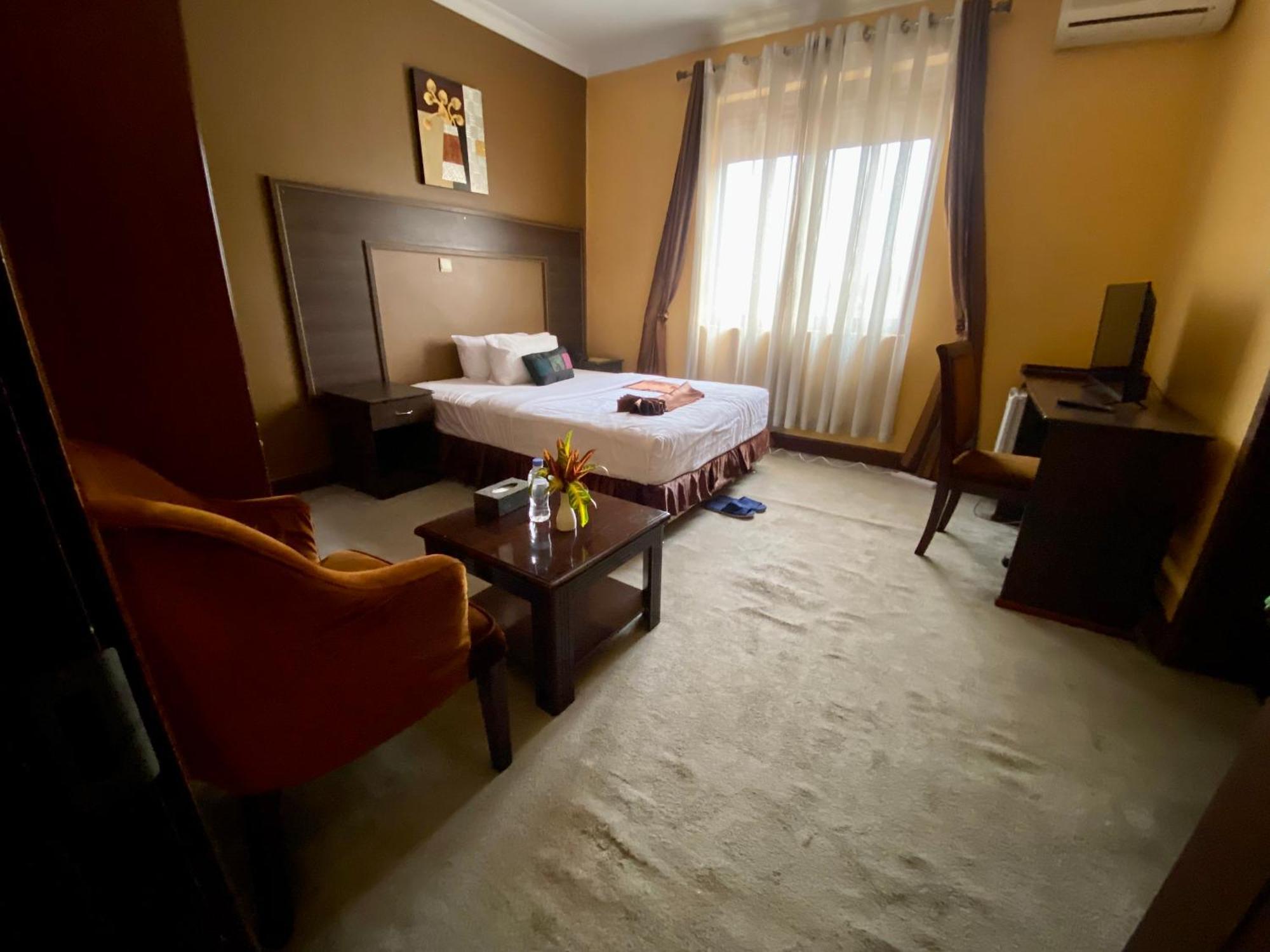 The Country Inn By Smart Haven Kigali Exterior foto